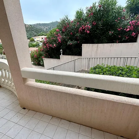 Agreable 2 Avec Garage Apartment