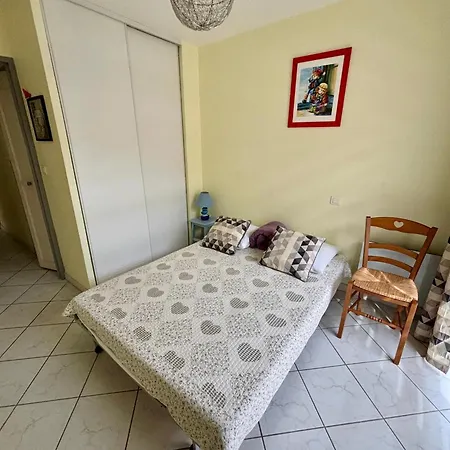 Agreable 2 Avec Garage Apartment